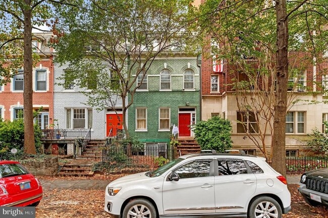 Primary Photo - 1745 Lanier Pl NW