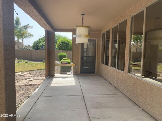 Building Photo - 5171 W Karen Dr