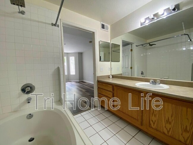 Building Photo - 12158 W Dorado Pl