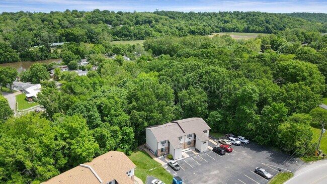 Building Photo - 790 Country Aire Ct