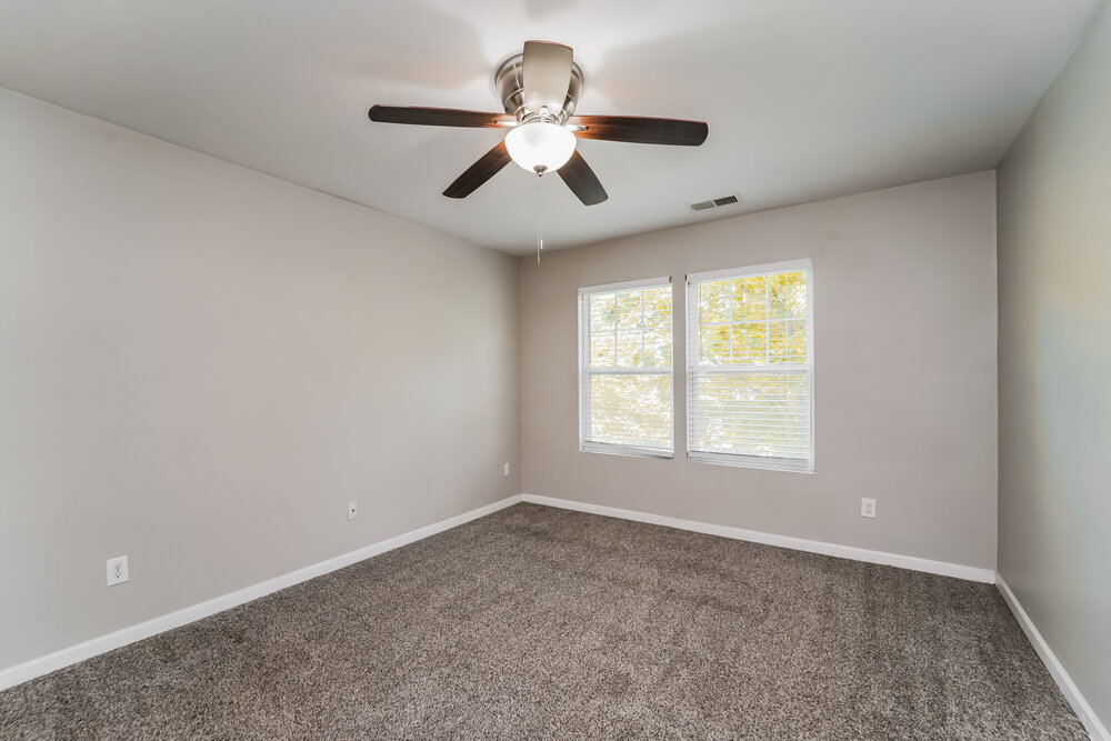 Building Photo - 1040 Joselynn Drive