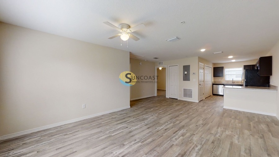 Building Photo - 9454 N Travis Dr
