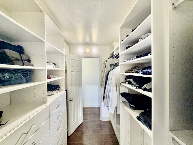 Building Photo - 7255 E Quincy Ave