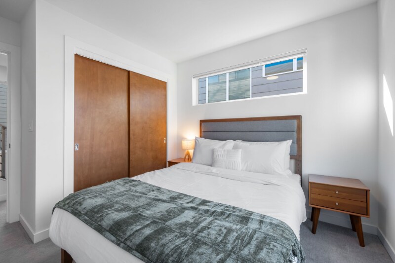 Building Photo - 8380 Loyal Way NW