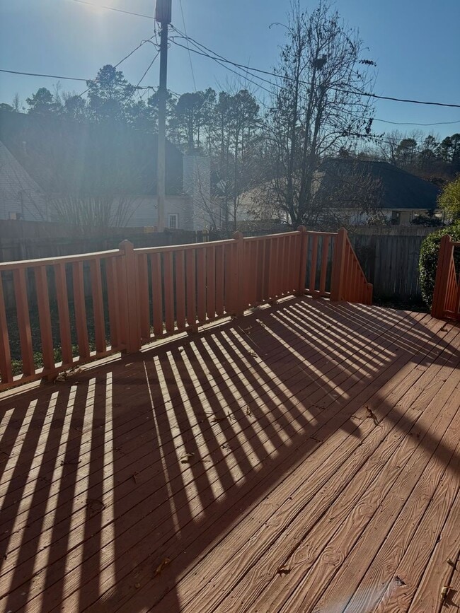 Building Photo - Beautiful Home in Desirable Cherry Creek | 3 Bed + Office | Fully Fenced Yard | Near Baker Elemen...