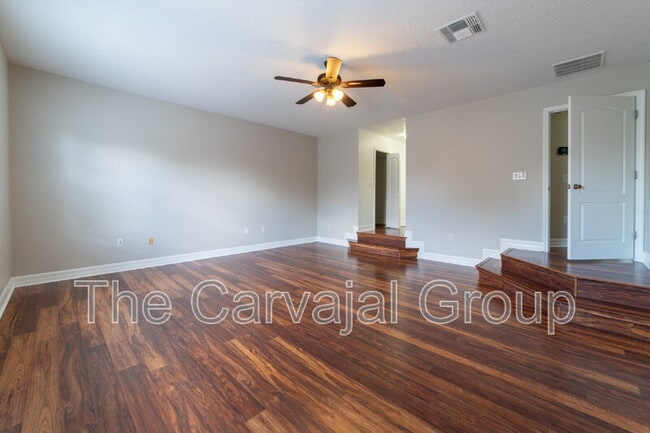 Building Photo - 13321 Moss Park Ridge Dr