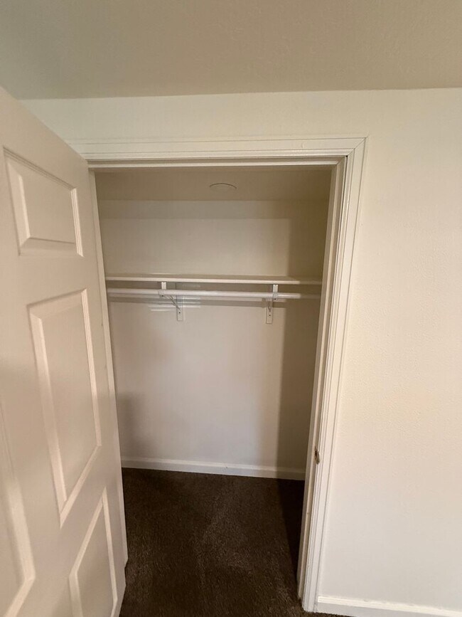 Building Photo - (2017 8th Ave)