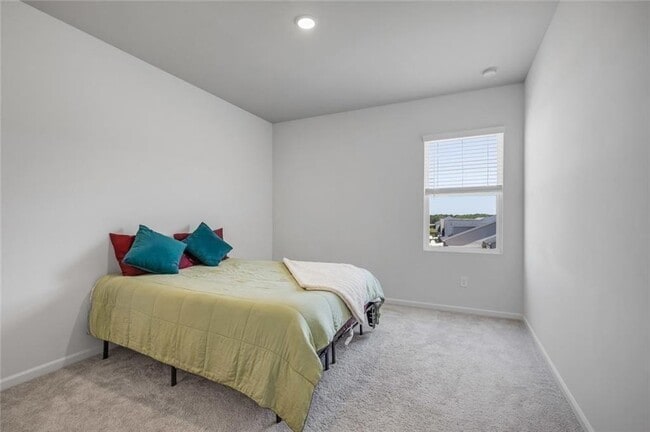 Building Photo - 249 Arwen Dr