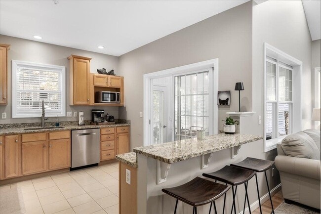 Building Photo - 1 Summer Snow Ln