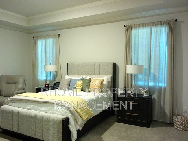 Building Photo - 9926 Stretford Rd