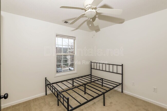 Building Photo - 2555 Flat Shoals Rd