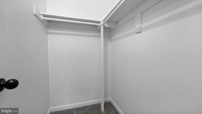 Building Photo - 4389 Pembrook Village Dr