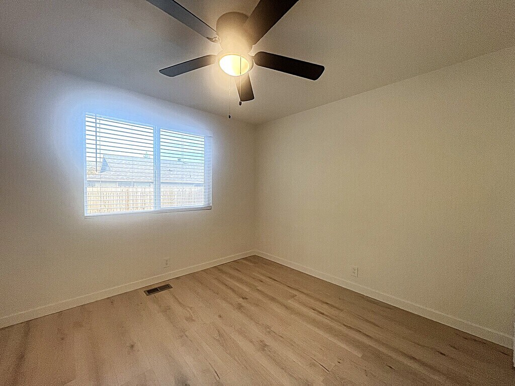 Building Photo - 2004 S Leadville Ave