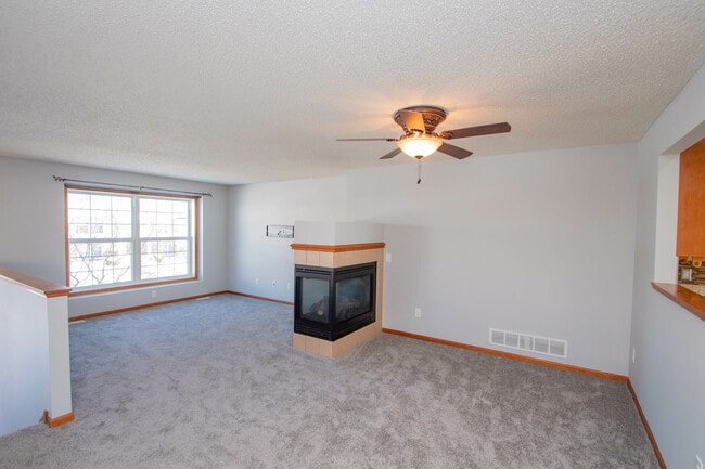 Building Photo - 15119 Fanning Dr N