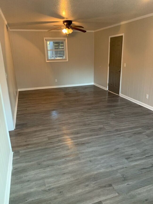 Building Photo - Coming Soon!