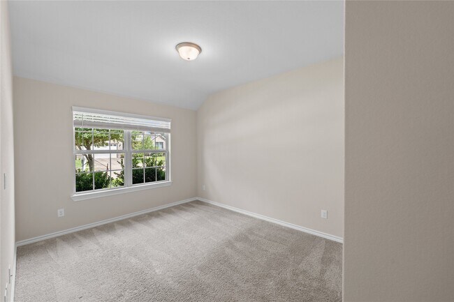 Building Photo - 25119 Sundance Park Ln