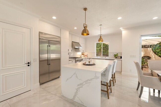 Building Photo - Luxurious French Country Estate in Ladera Ranch – Fully Furnished with Flexible Short-Term Lease ...