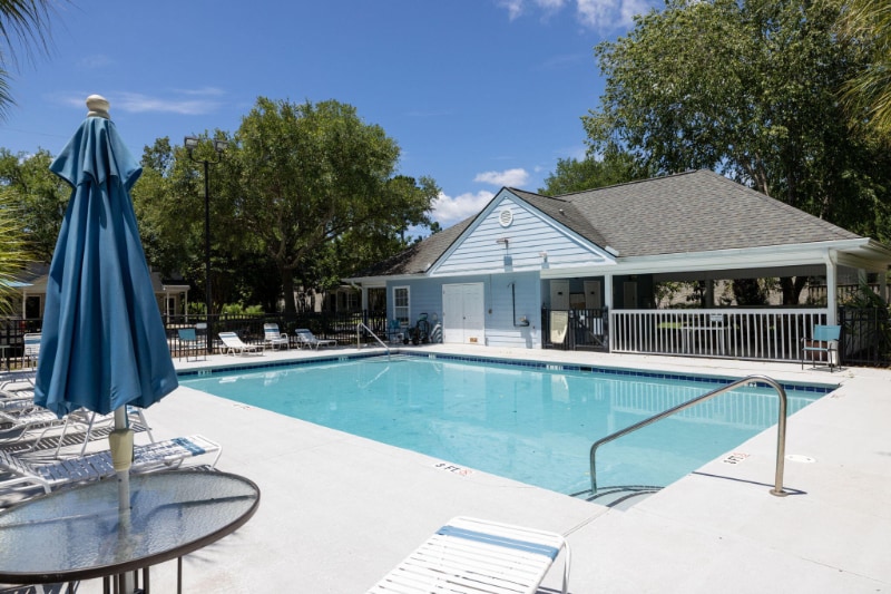 Building Photo - 507 Stinson Dr