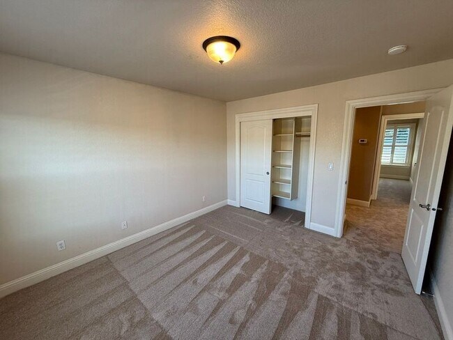 Building Photo - 1690 Titan Dr NW