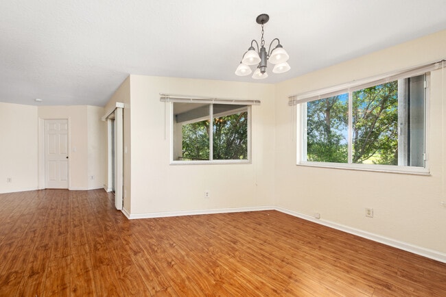 Building Photo - 8490-8496