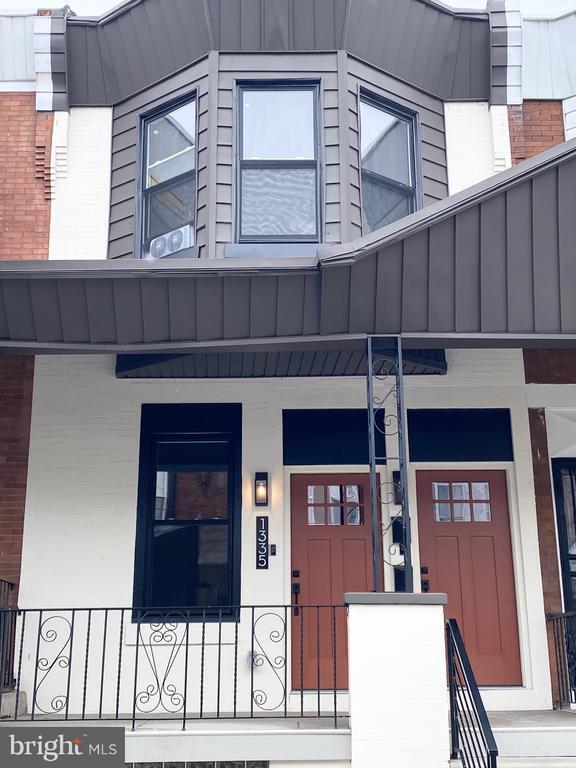 Building Photo - 1335 Colwyn St