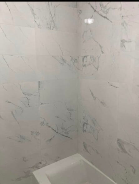 Building Photo - 7 Cottage Street Ext