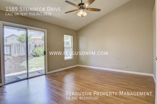 Building Photo - 1589 Steinbeck Dr