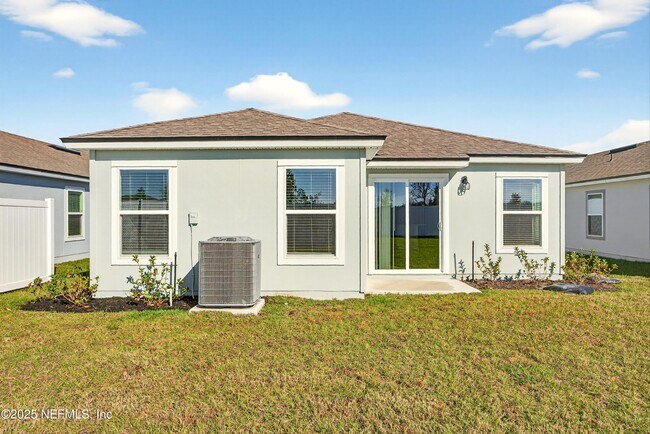 Building Photo - 1347 Little Heron Pl