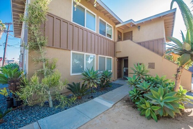 Building Photo - Mesa Verde | Recently Remodled 2 Bedroom A...