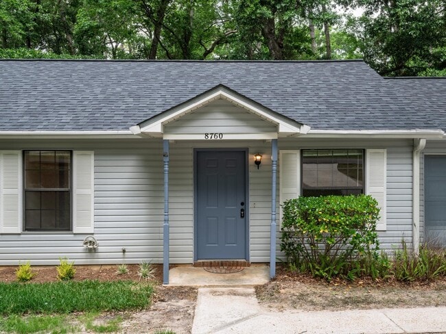 Building Photo - 8760 Minnow Creek Dr
