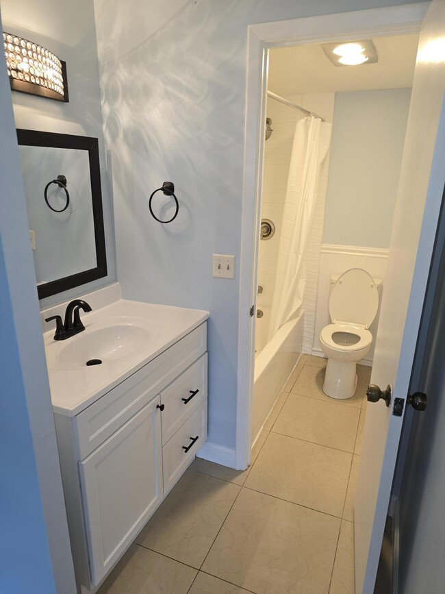 Building Photo - 1410 S Federal Hwy