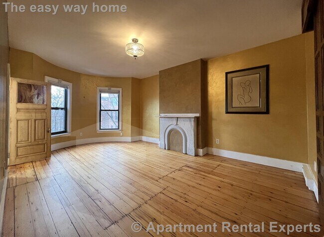 Building Photo - 482 Columbus Ave