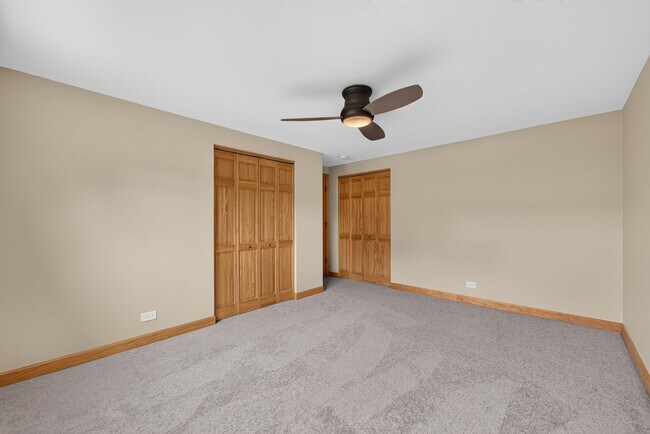 Building Photo - 135 Jeffery Ln