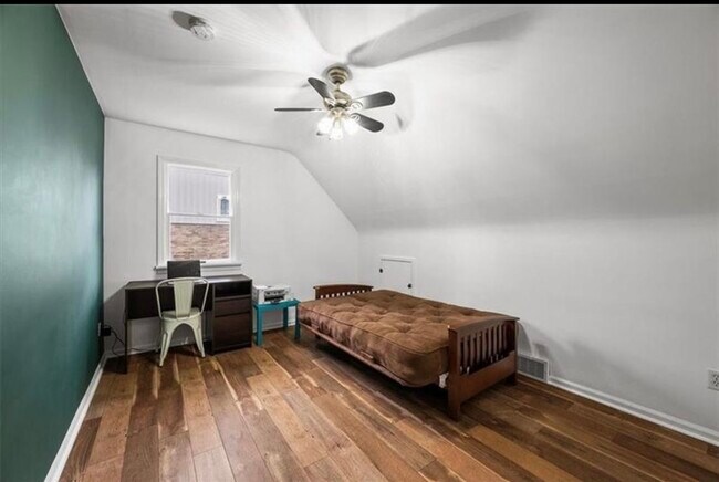Bedroom - 172 Crescent Hills Rd