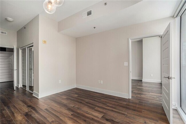 Building Photo - 1080 Peachtree St NE