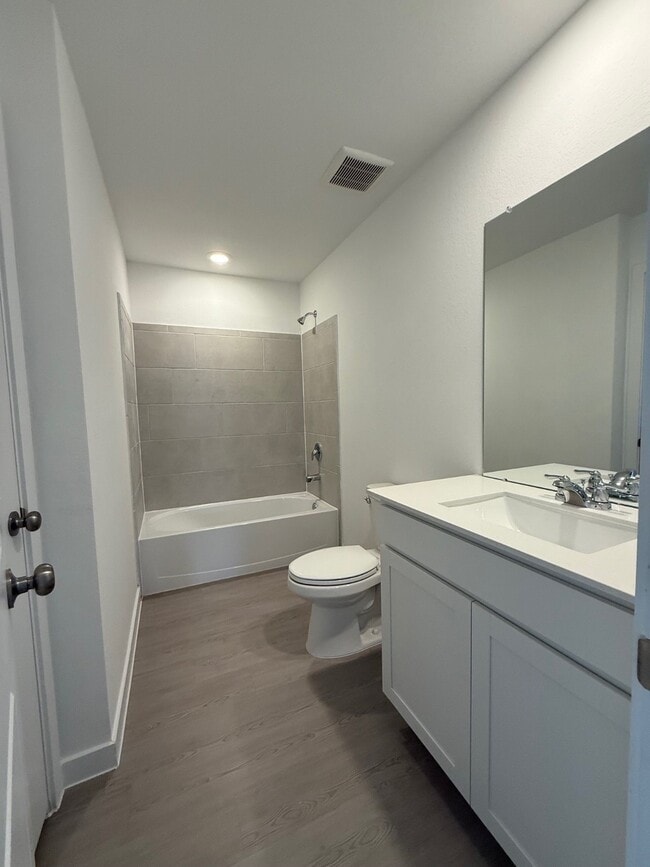 Building Photo - 28611 Bluebonnet Grotto Dr