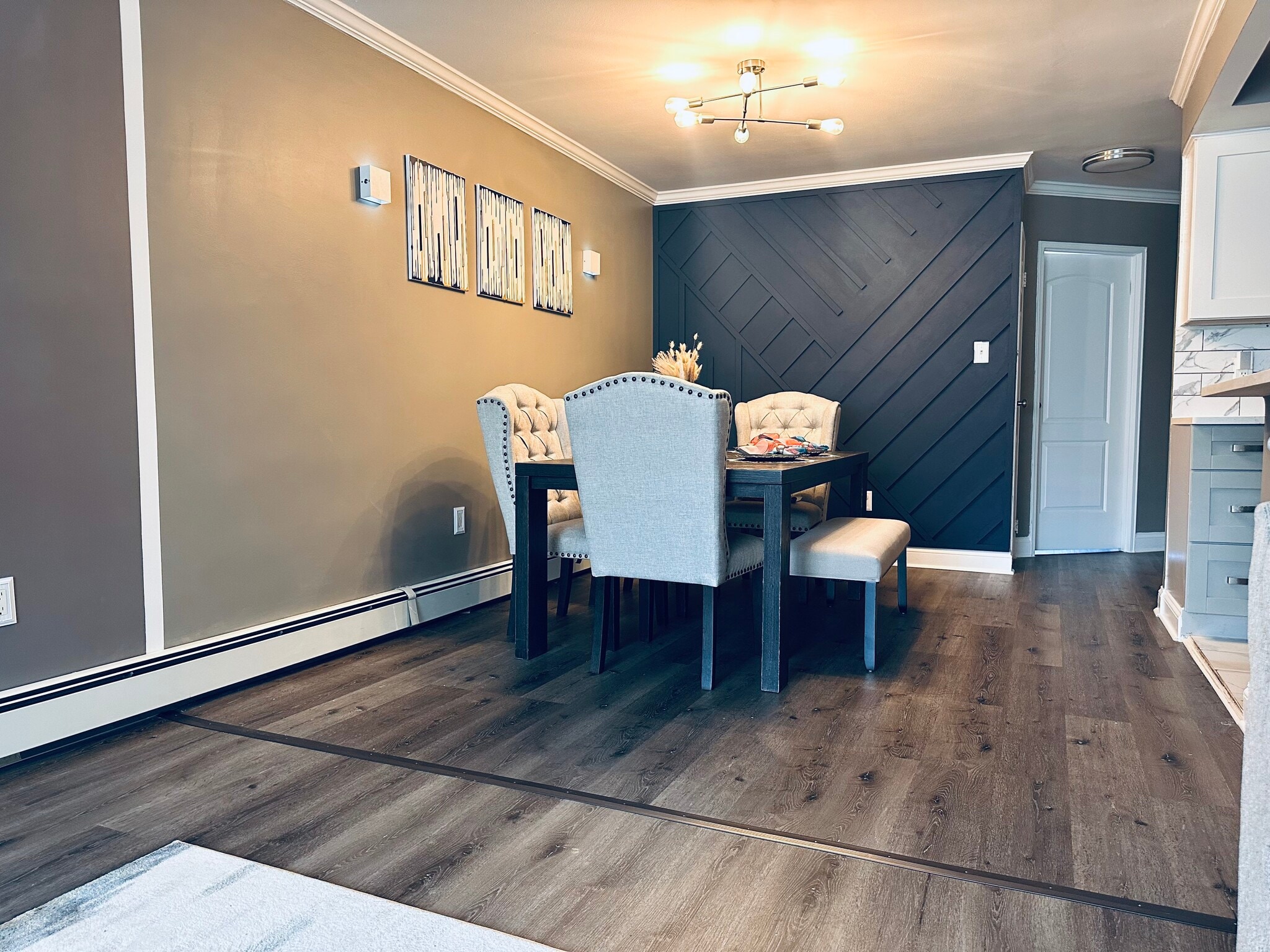 Building Photo - 37 Paerdegat 6th St