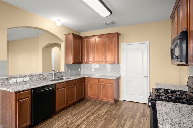 Building Photo - 18310 Melissa Springs Dr