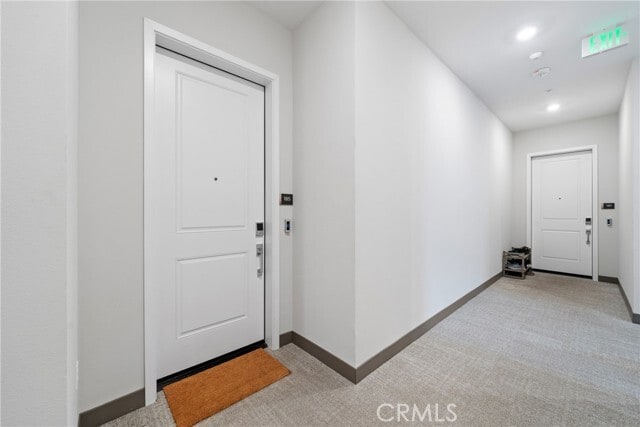 Building Photo - 185 Sash