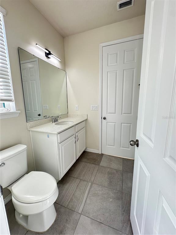 Building Photo - 2516 Annacella Ave