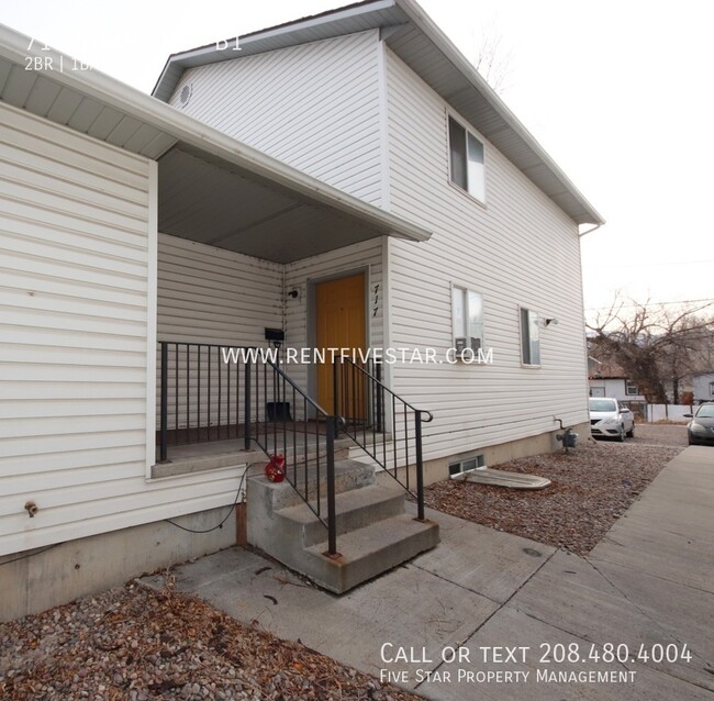 Primary Photo - 717 S 4th Ave