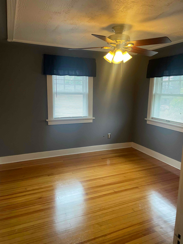 Building Photo - 2716 Buena Vista Dr