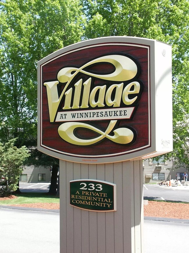 Building Photo - 107 Treetop Cir