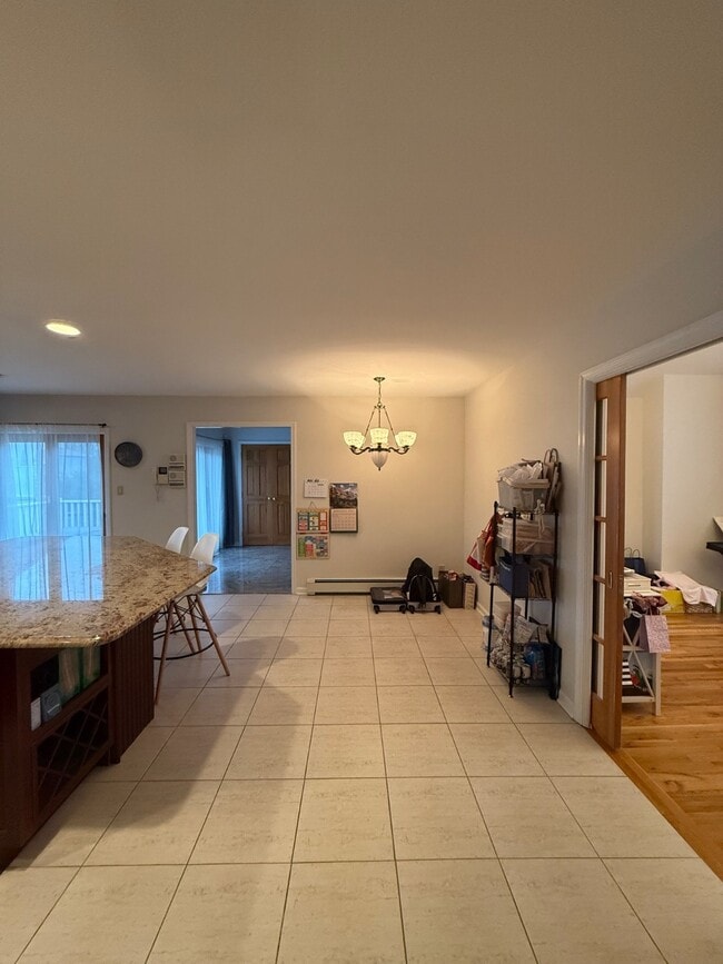 Building Photo - 23 Sunnyside Ter