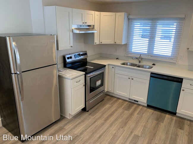 Building Photo - 1 br, 1 bath House - 511 E 20th St