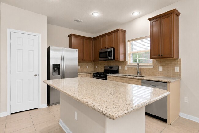 Building Photo - 1443 Meadowhigh Ln