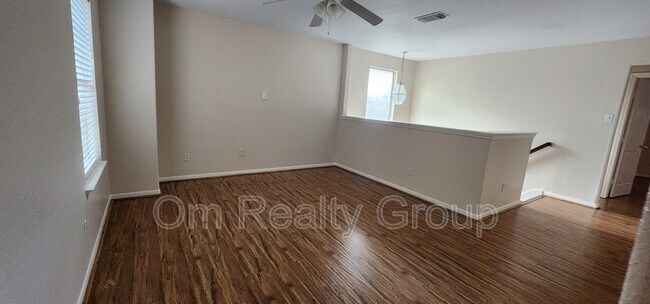 Building Photo - 9710 Fieldbloom Ln