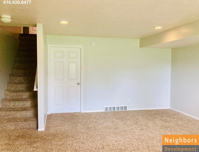Building Photo - 5425 Rivertown Cir SW