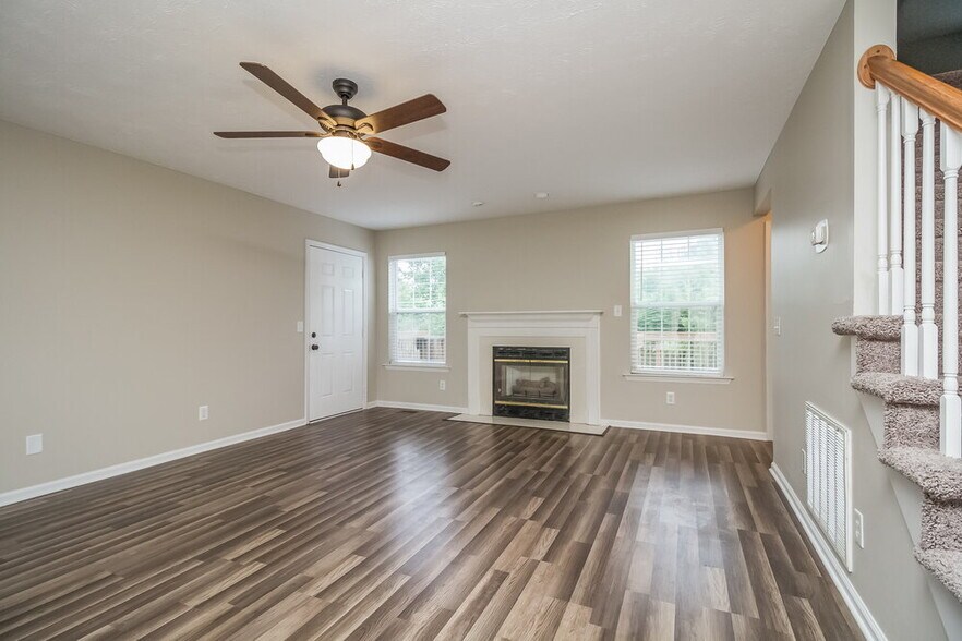 Building Photo - 111 Springfield Dr