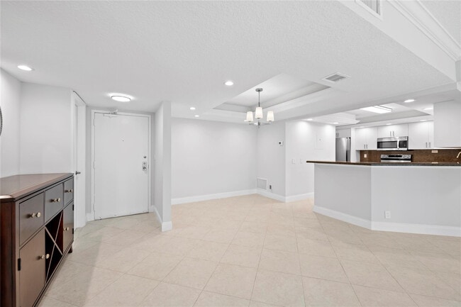 Building Photo - 3500 Galt Ocean Dr